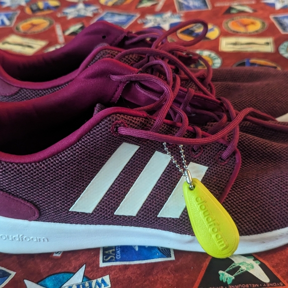 SUPER CUTE LIKE NEW WOMENS ADIDAS SIZE 9 TENNIS SHOES NEO CLOUD FOAM MEMORY - Picture 1 of 5